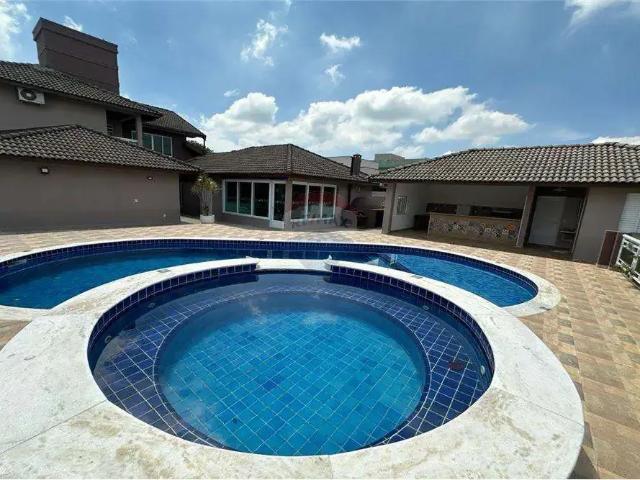 Casa / Sobrado em Condomínio para Locação em Cabreúva/SP Jacaré 4 Quartos