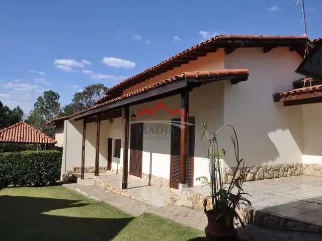 Casa / Sobrado em Condomínio para Locação em Cabreúva/SP Jacaré 3 Quartos