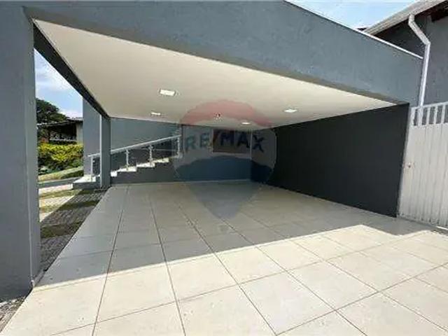 Casa / Sobrado em Condomínio para Locação em Cabreúva/SP Jacaré 3 Quartos