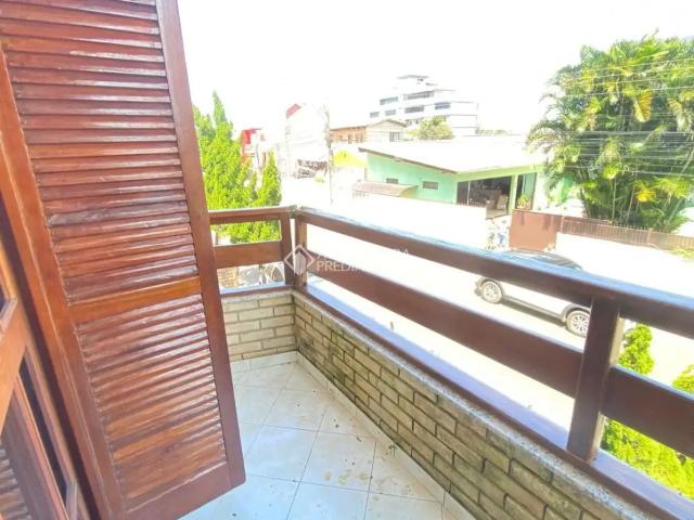 Casa / Sobrado em Condomínio para Locação em Cachoeirinha/RS Vila Eunice Nova 3 Quartos