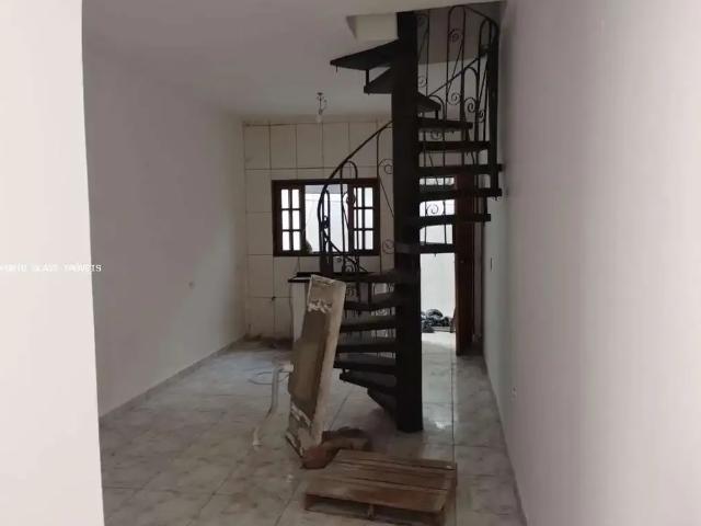 Casa / Sobrado em Condomínio para Locação em Caraguatatuba/SP Jardim Parnaso 2 Quartos