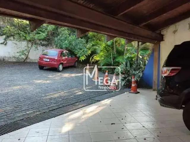 Casa / Sobrado em Condomínio para Locação em Carapicuíba/SP Chácara Santa Lúcia dos Ypes 5 Quartos