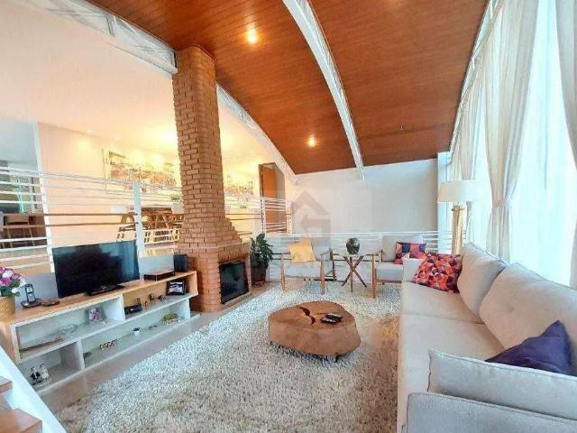 Casa / Sobrado em Condomínio para Locação em Carapicuíba/SP Golf Gardens 4 Quartos