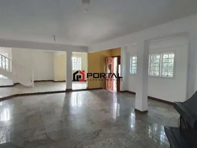 Casa / Sobrado em Condomínio para Locação em Carapicuíba/SP Granja Viana 4 Quartos
