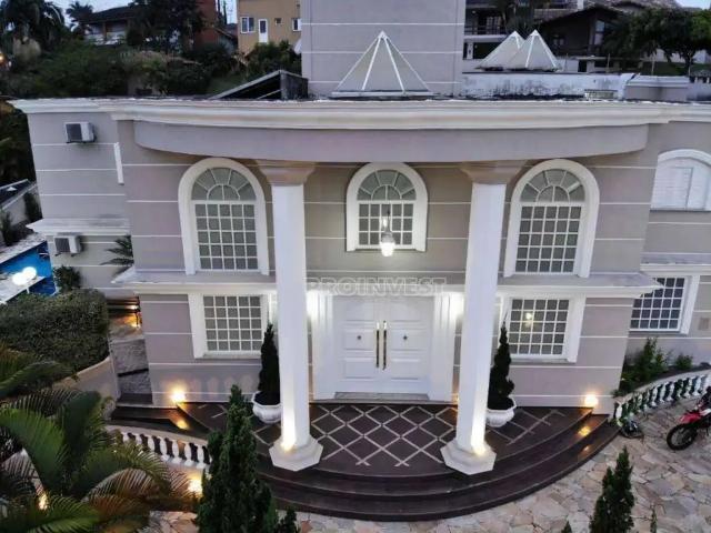 Casa / Sobrado em Condomínio para Locação em Carapicuíba/SP Granja Viana 5 Quartos