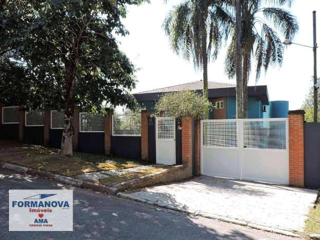Casa / Sobrado em Condomínio para Locação em Carapicuíba/SP Granja Viana 6 Quartos