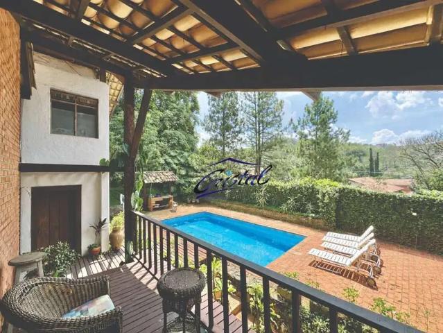 Casa / Sobrado em Condomínio para Locação em Carapicuíba/SP Granja Viana 3 Quartos