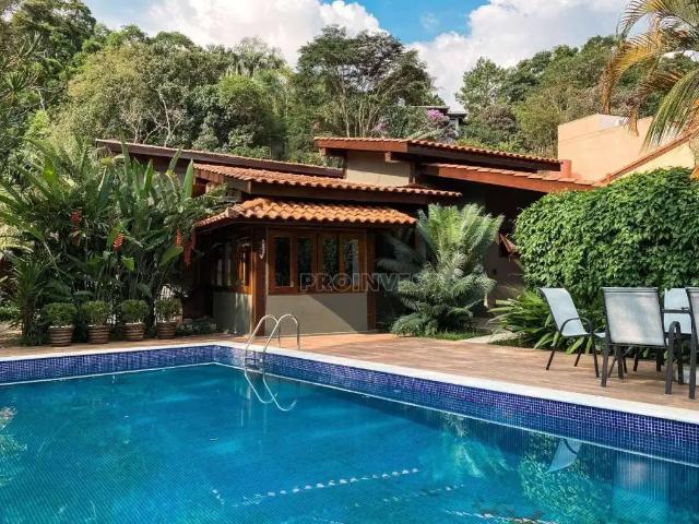 Casa / Sobrado em Condomínio para Locação em Carapicuíba/SP Granja Viana 3 Quartos