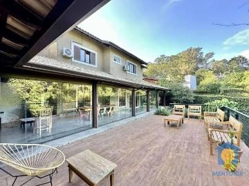 Casa / Sobrado em Condomínio para Locação em Carapicuíba/SP Granja Viana 3 Quartos