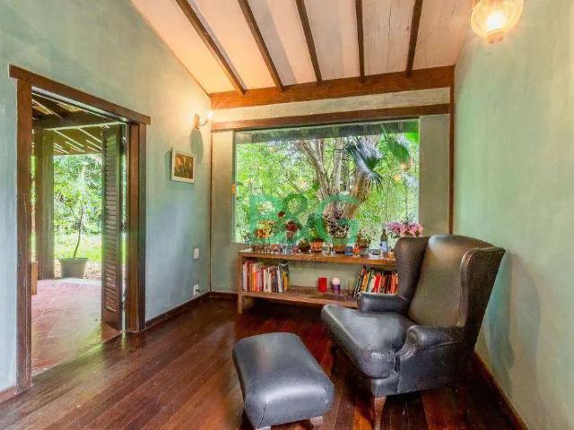 Casa / Sobrado em Condomínio para Locação em Carapicuíba/SP Vila Appia Antica 4 Quartos