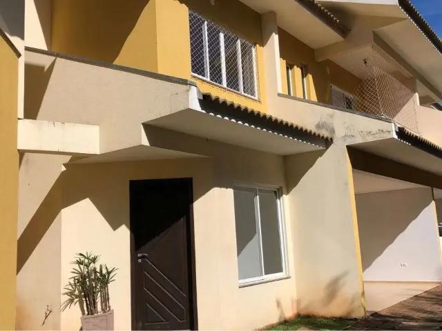 Casa / Sobrado em Condomínio para Locação em Cascavel/PR Country 5 Quartos