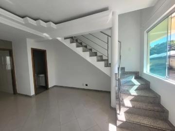 Casa / Sobrado em Condomínio para Locação em Contagem/MG Arvoredo 2 Quartos