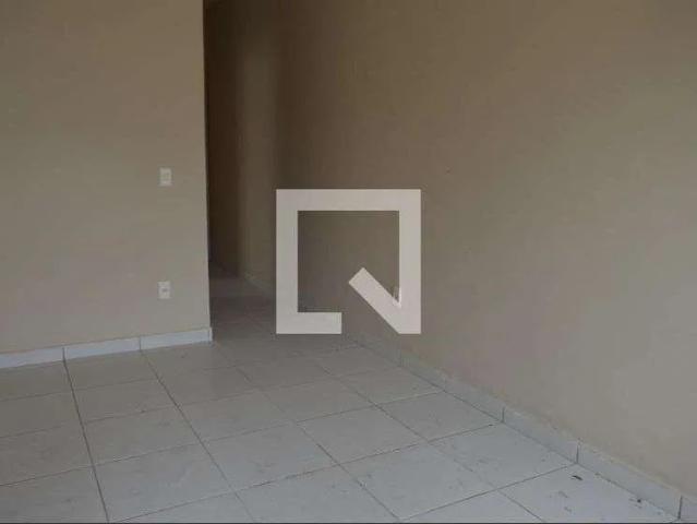 Casa / Sobrado em Condomínio para Locação em Contagem/MG Colonial 3 Quartos