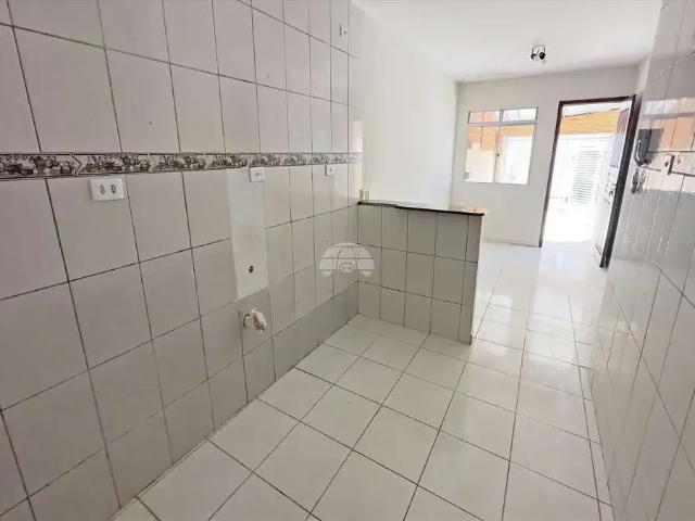 Casa / Sobrado em Condomínio para Locação em Colombo/PR São Gabriel 3 Quartos