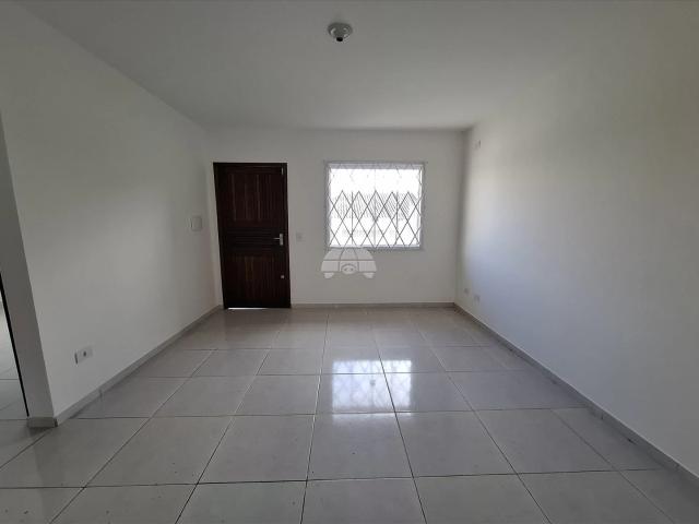 Casa / Sobrado em Condomínio para Locação em Colombo/PR Parque do Embu 3 Quartos