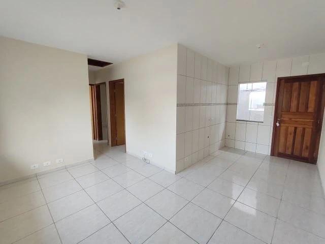 Casa / Sobrado em Condomínio para Locação em Colombo/PR Parque do Embu 3 Quartos