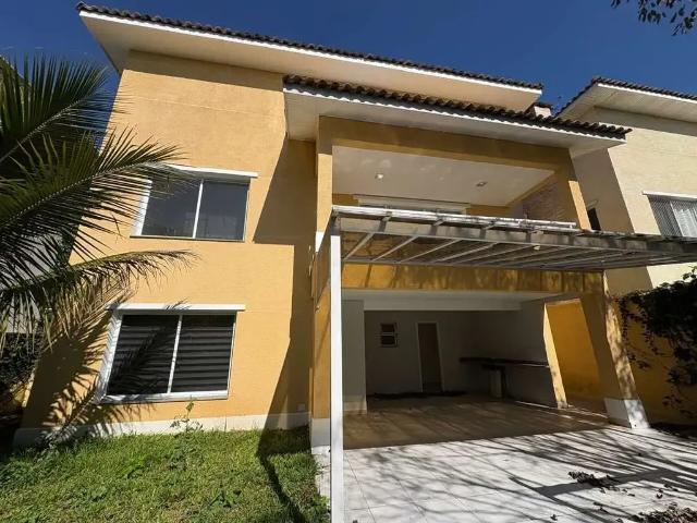 Casa / Sobrado em Condomínio para Locação em Cotia/SP Bosque do Vianna 4 Quartos