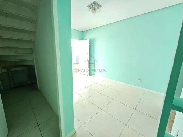 Casa / Sobrado em Condomínio para Locação em Cotia/SP Chácara Tropical Caucaia do Alto 2 Quartos