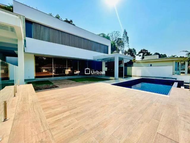 Casa / Sobrado em Condomínio para Locação em Cotia/SP Granja Viana 4 Quartos