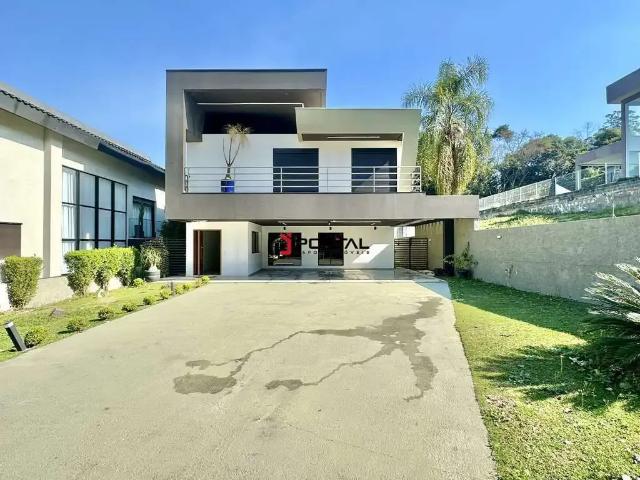 Casa / Sobrado em Condomínio para Locação em Cotia/SP Granja Viana 4 Quartos