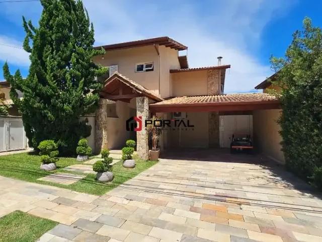 Casa / Sobrado em Condomínio para Locação em Cotia/SP Granja Viana 4 Quartos