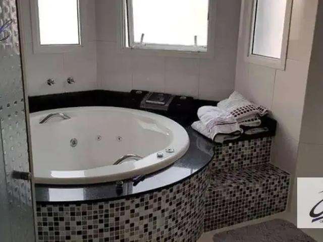 Casa / Sobrado em Condomínio para Locação em Cotia/SP Granja Viana 4 Quartos