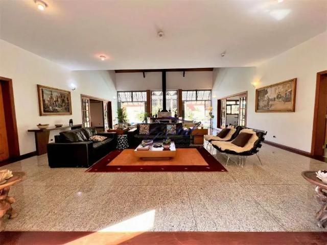 Casa / Sobrado em Condomínio para Locação em Cotia/SP Granja Viana 4 Quartos