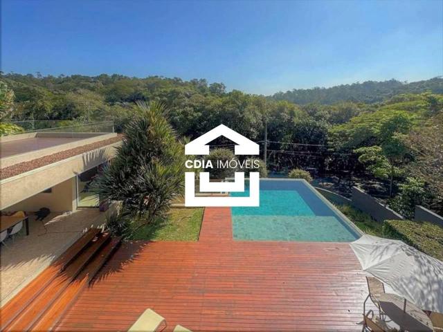Casa / Sobrado em Condomínio para Locação em Cotia/SP Granja Viana 5 Quartos
