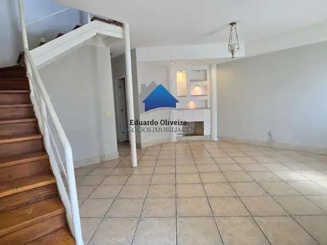 Casa / Sobrado em Condomínio para Locação em Cotia/SP Granja Viana 3 Quartos