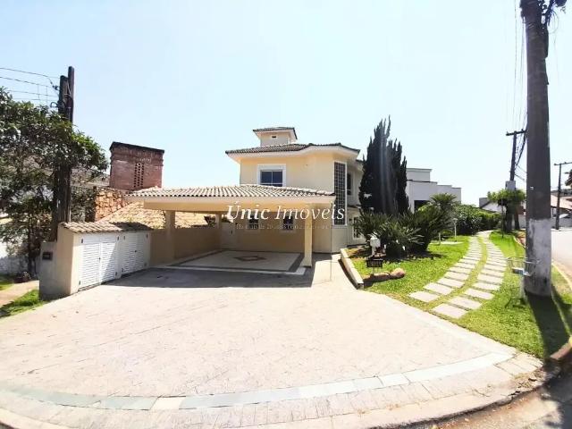 Casa / Sobrado em Condomínio para Locação em Cotia/SP Granja Viana 3 Quartos