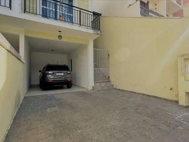 Casa / Sobrado em Condomínio para Locação em Cotia/SP Granja Viana 3 Quartos