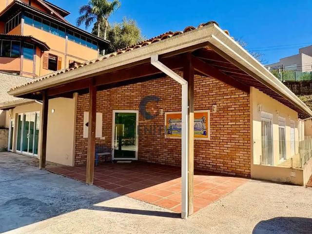 Casa / Sobrado em Condomínio para Locação em Cotia/SP Granja Viana II 3 Quartos