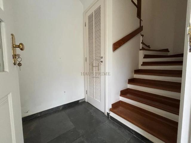 Casa / Sobrado em Condomínio para Locação em Cotia/SP Jardim Barbacena 3 Quartos