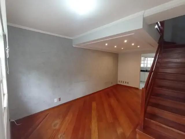Casa / Sobrado em Condomínio para Locação em Cotia/SP Jardim Barbacena 2 Quartos
