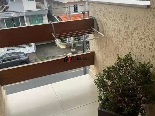 Casa / Sobrado em Condomínio para Locação em Cotia/SP Jardim Caiapia
