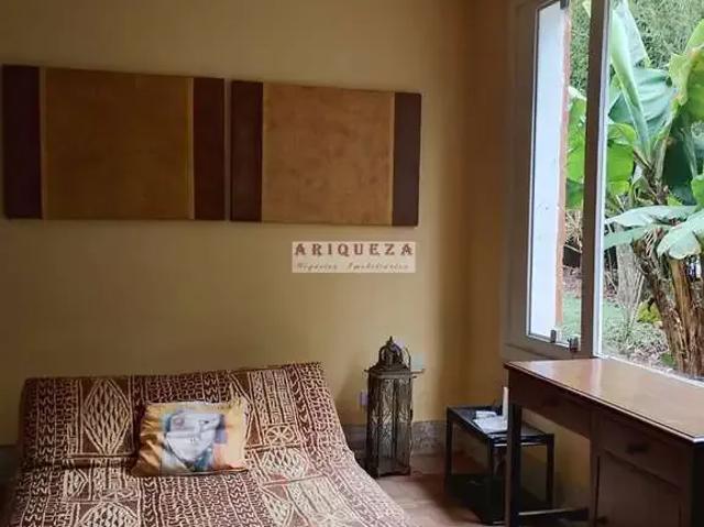 Casa / Sobrado em Condomínio para Locação em Cotia/SP Jardim do Rio Cotia 6 Quartos