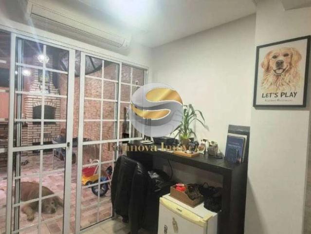 Casa / Sobrado em Condomínio para Locação em Cotia/SP Jardim Petrópolis 2 Quartos