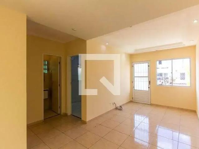 Casa / Sobrado em Condomínio para Locação em Cotia/SP Jardim Santa Izabel 2 Quartos