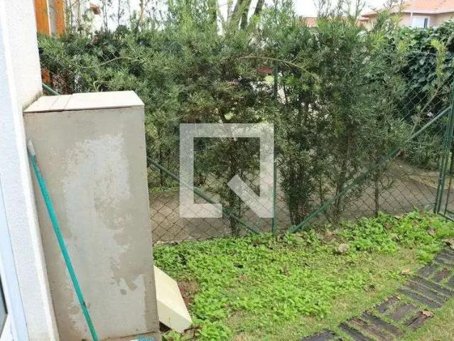 Casa / Sobrado em Condomínio para Locação em Cotia/SP Parque Mirante da Mata 2 Quartos