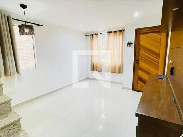 Casa / Sobrado em Condomínio para Locação em Cotia/SP Parque Mirante da Mata 2 Quartos