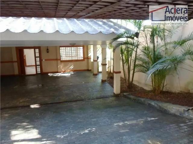 Casa / Sobrado em Condomínio para Locação em Cotia/SP Parque São Paulo 4 Quartos