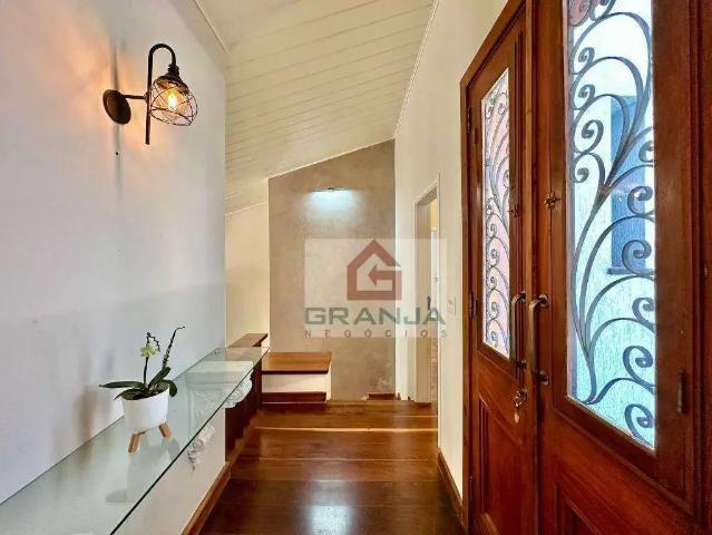 Casa / Sobrado em Condomínio para Locação em Cotia/SP Petit Village 4 Quartos