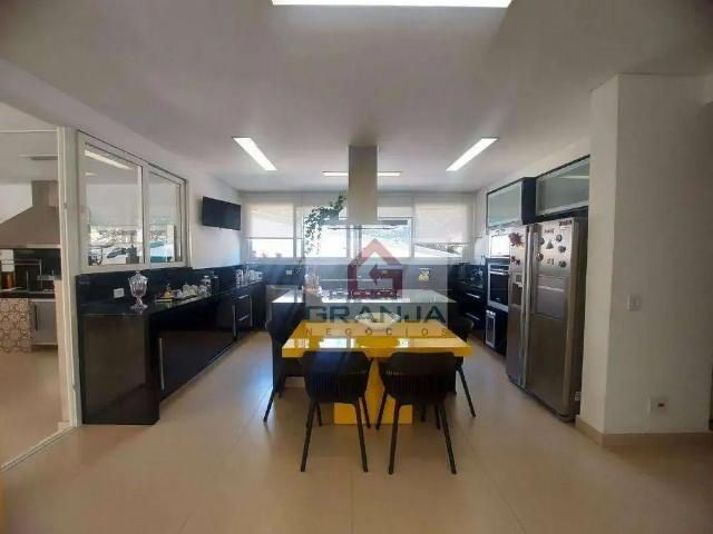 Casa / Sobrado em Condomínio para Locação em Cotia/SP São Paulo II 4 Quartos