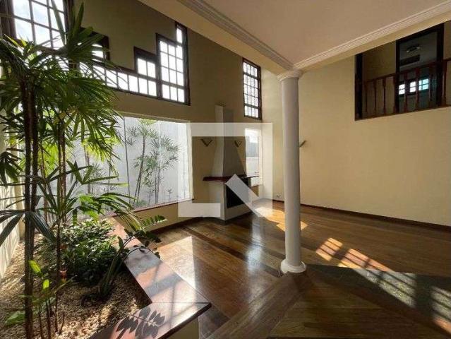 Casa / Sobrado em Condomínio para Locação em Cotia/SP São Paulo II 4 Quartos