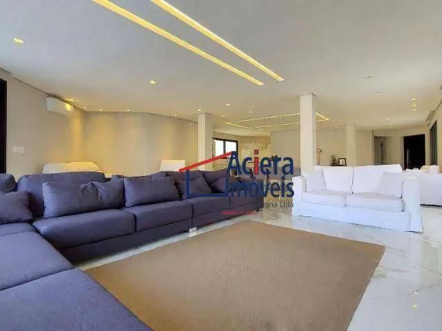 Casa / Sobrado em Condomínio para Locação em Cotia/SP São Paulo II 6 Quartos