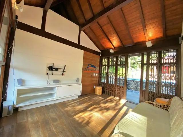 Casa / Sobrado em Condomínio para Locação em Cotia/SP Vila de São Fernando 3 Quartos