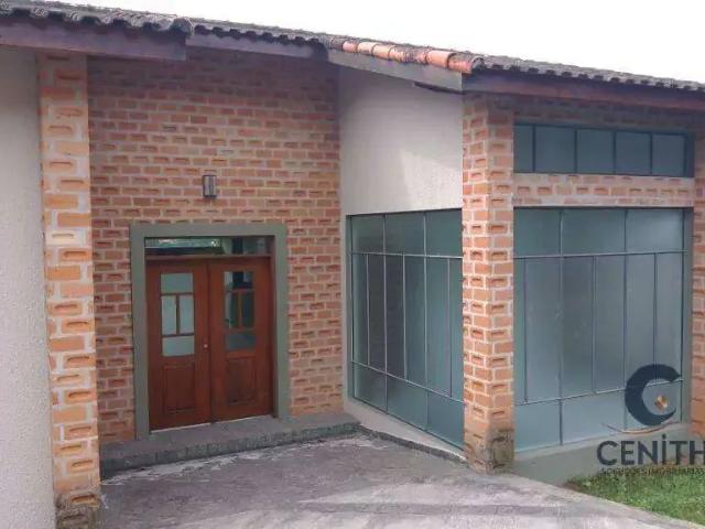 Casa / Sobrado em Condomínio para Locação em Cotia/SP Vila Santo Antônio 4 Quartos