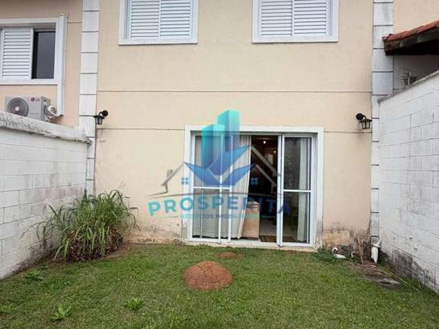 Casa / Sobrado em Condomínio para Locação em Cotia/SP Vila Santo Antônio do Portão 3 Quartos