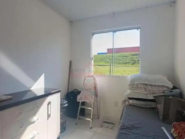 Casa / Sobrado em Condomínio para Locação em Criciúma/SC Demboski 3 Quartos