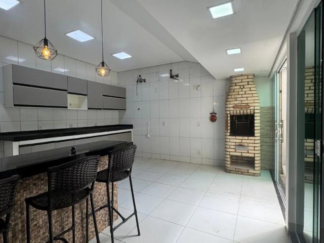 Casa / Sobrado em Condomínio para Locação em Cuiabá/MT Barra do Pari 3 Quartos